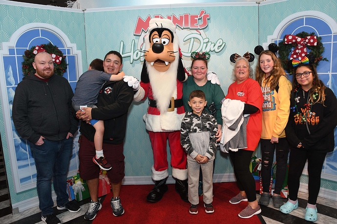 received_2695421830500848