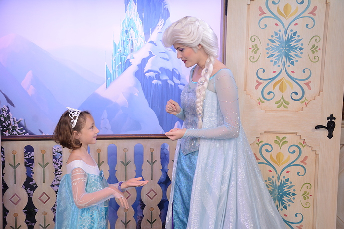 EPCOT_FROZENCHAR_20180721_412572011282