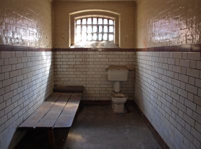 aca24e1d29899ca06c3451f964f100bd--victorian-prison-victorian-era